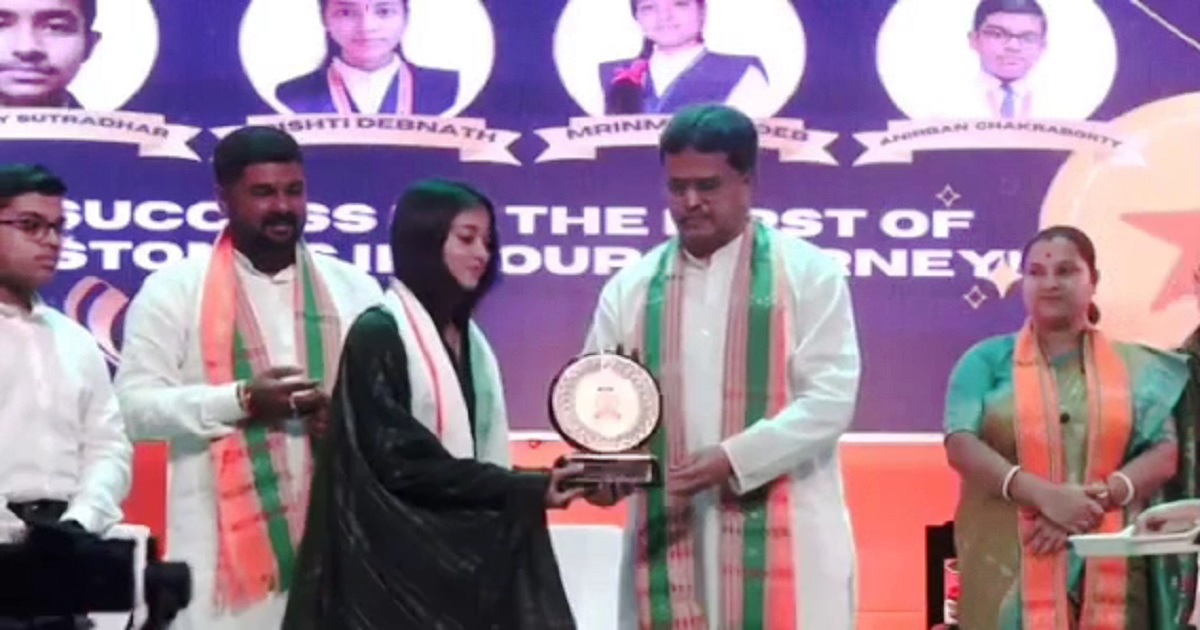 চলতি অর্থবছরে বিভিন্ন স্কুলে নতুন বাড়ি তৈরি করতে ২৬৪ কোটি টাকা ব্যয় করা হবে : মুখ্যমন্ত্রী