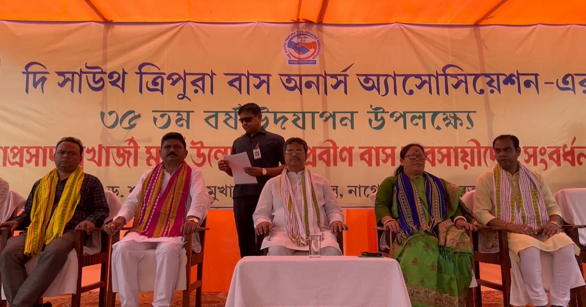 যোগাযোগ ব্যবস্থার উন্নয়নে রাজ্যের জাতীয় সড়কগুলিকে চার লেন করার উদ্যোগ নেওয়া হয়েছে : মুখ্যমন্ত্রী