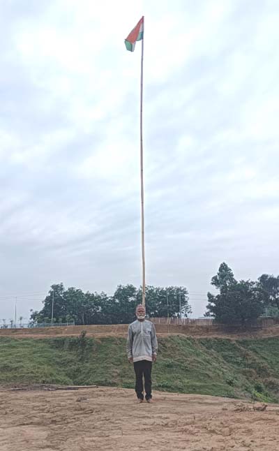 The Flag-Keeper of Ranibari: A Father’s Devotion That Carries the Spirit of India