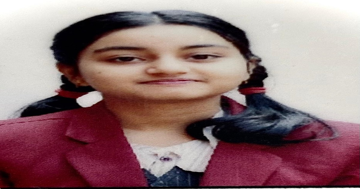 SOCIAL MEDIA: FORMING CONNECTIONS OR LONELINESS?