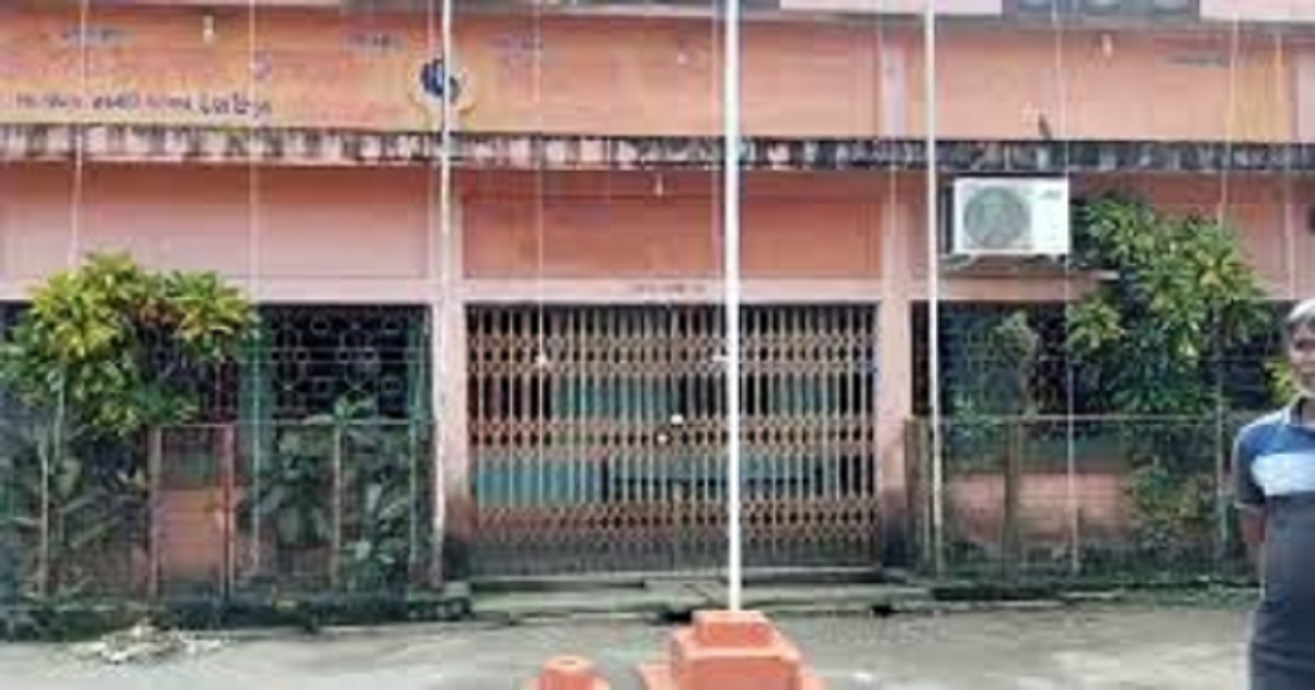 Administration Seals Newly Inaugurated BMS Office in Dharmanagar Over Alleged Illegal Occupation