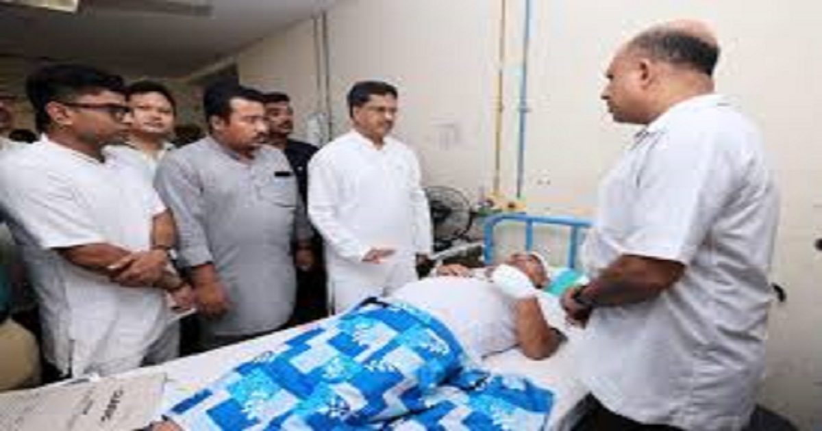 Tripura CM condemns Hezamara violence, vists victims at GB Hospital