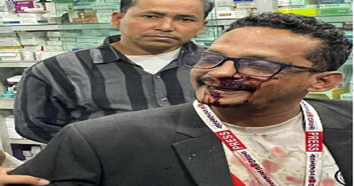 Allegations of rigging and ballot-stamping mar BD polls , reporter beaten up