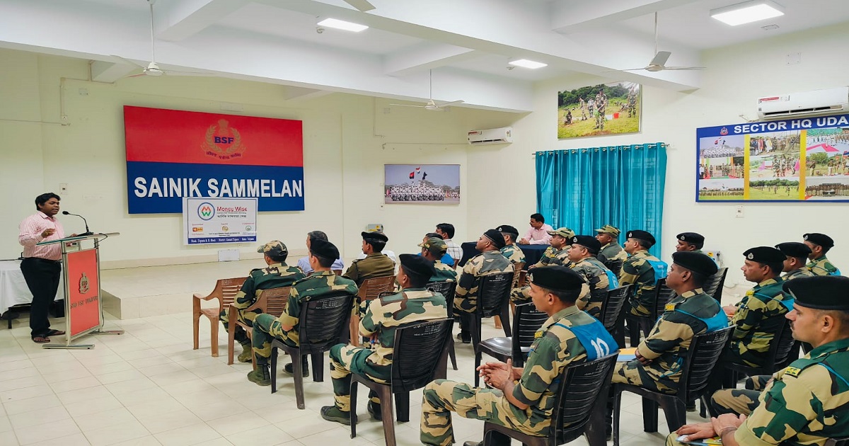 Financial Literacy Awareness Camp Held for BSF Personnel at Barobhaiya under RBI’s Money Wise Project