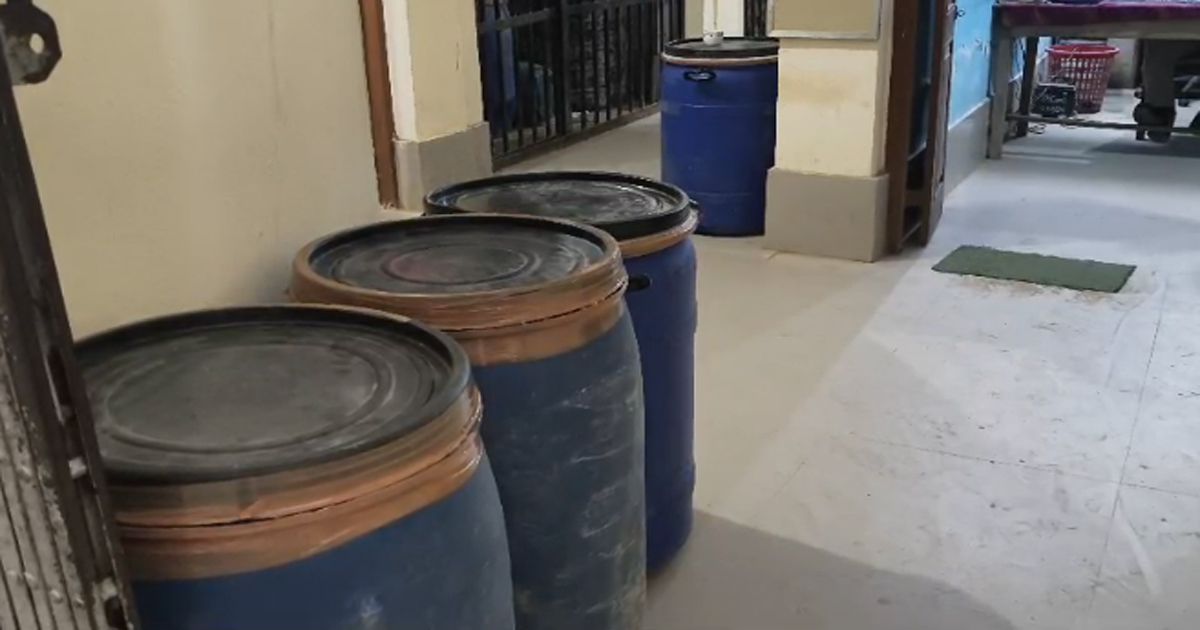 Police seize ‘Ganja’ (cannabis) packed vehicle , one arrested, driver and assistant flee spot