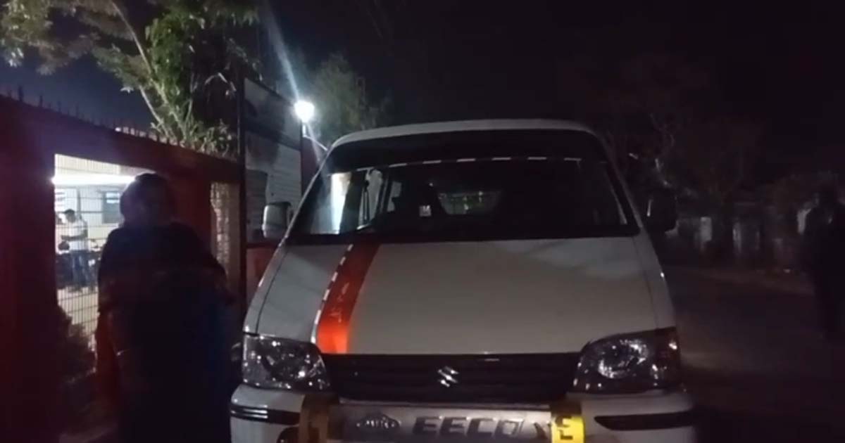 Passenger vehicle hizacked and passengers robbed close to VIP road