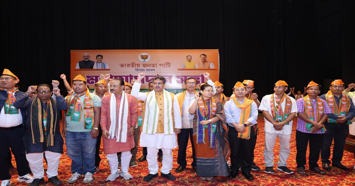 Chief Minister criticises ‘Hindi-speaking Thansa leaders’, alleges corruption in ADC