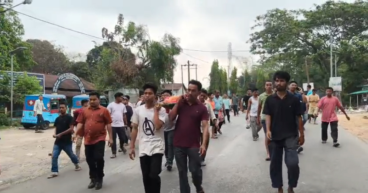 High tension in Mungiakami police station area following killing of tribal woman by wild tusker