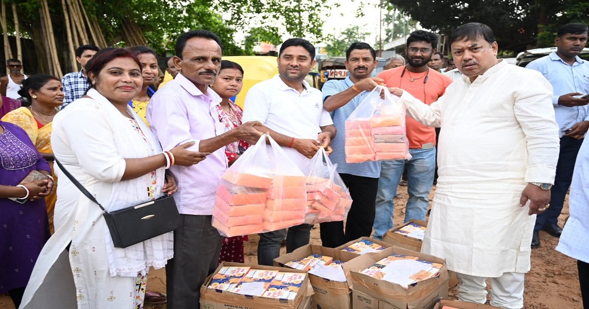 Massive New Year Outreach: Deputy Speaker Ramprasad Paul Distributes 20,000 Sweet Packets in Record Time