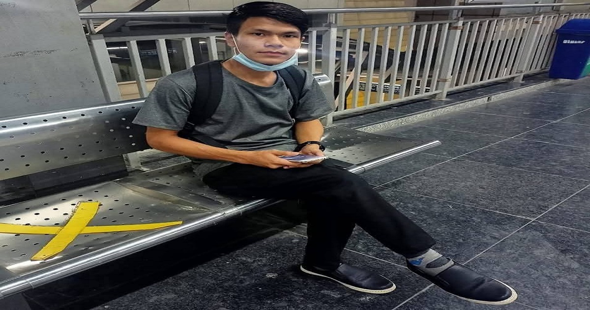 Jumped from a moving train, tragic Death of Tripura Youth in Hyderabad