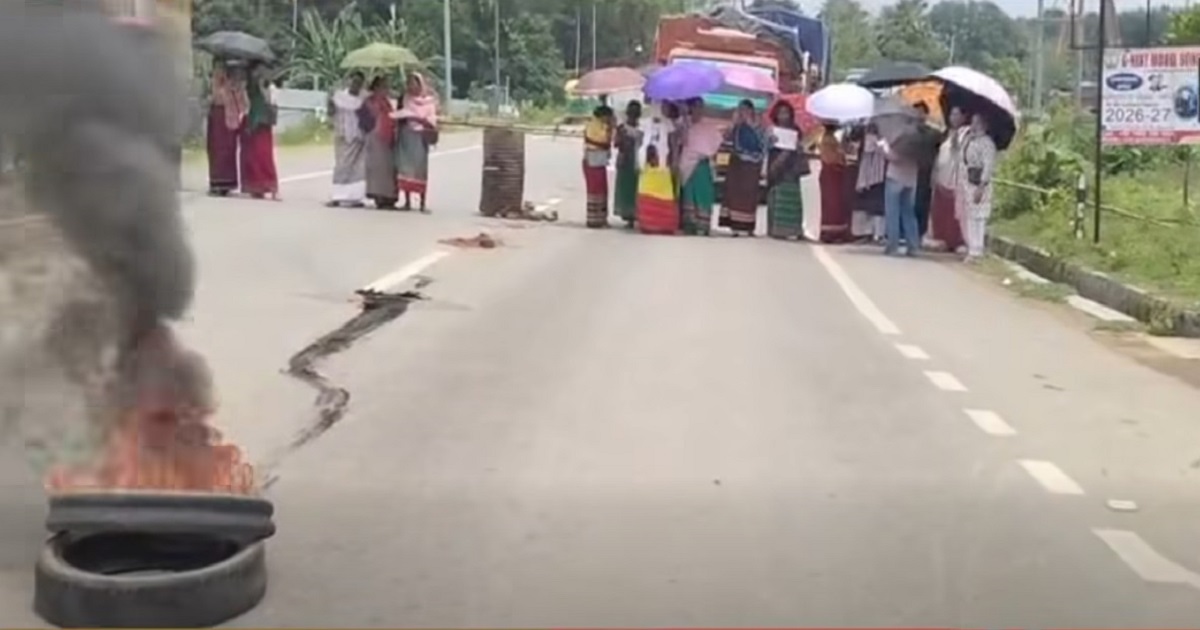 Tipra Motha Supporters Block Two National Highways in Tripura Over Arrests in Post-Poll Violence Cases, Public Suffering Intensifies