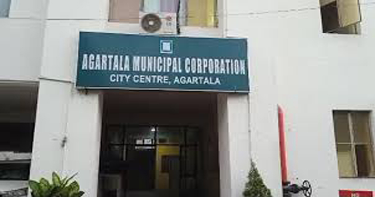 AMC accounting systems headed for major problems because of recruitment of contractual staff at political intervention